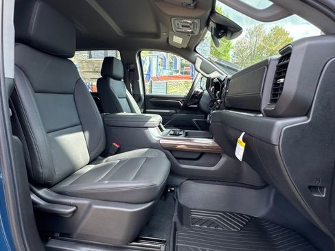 New 2026 Chevrolet Silverado 3500 LT w/ Safety Package AWD/4WD image 7
