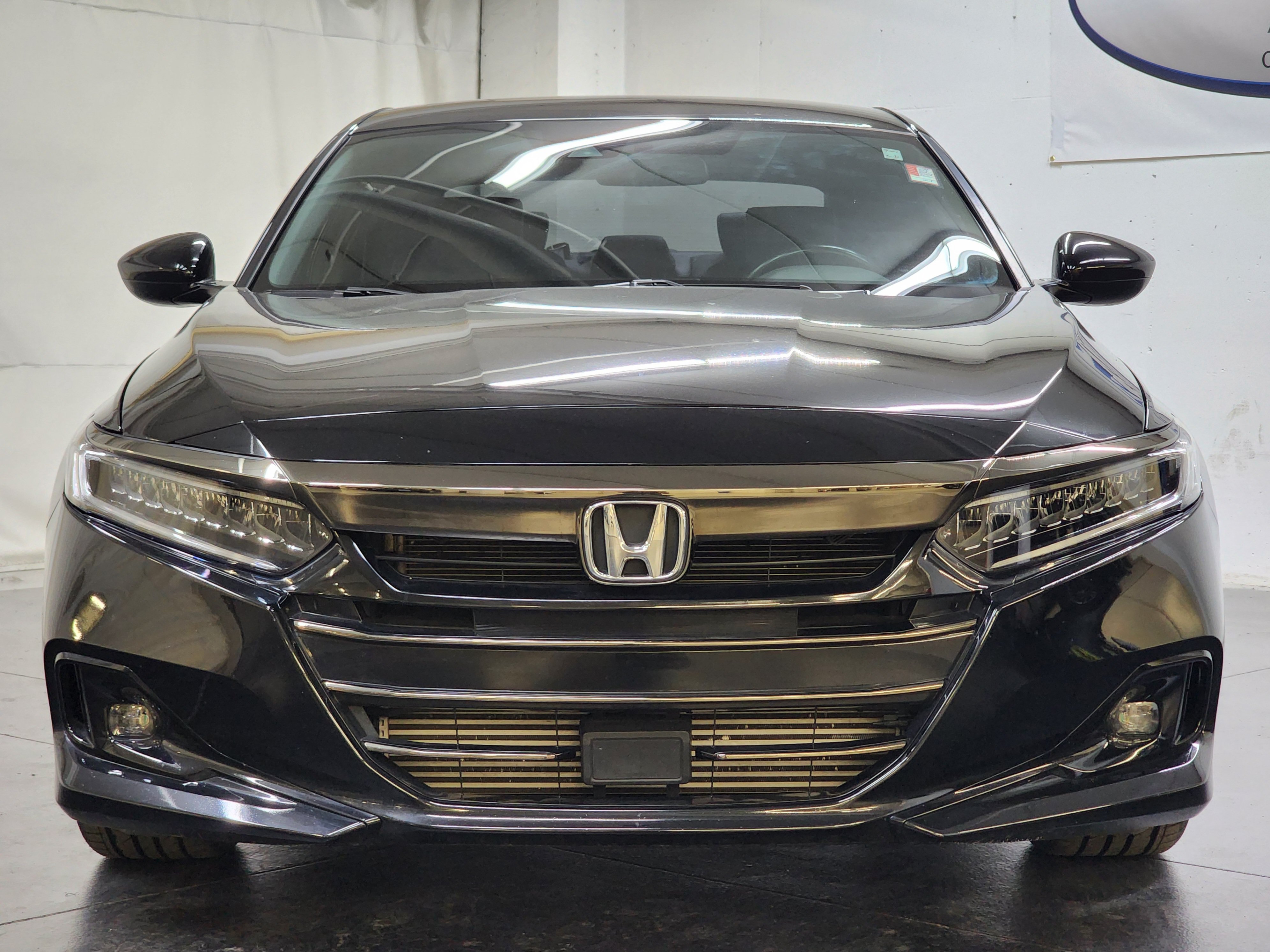 Used 2022 Honda Accord Sport image 12