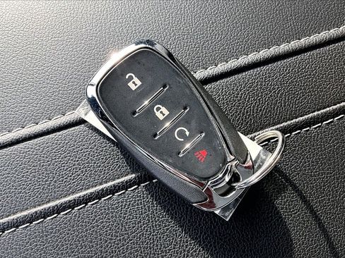 Used 2024 Chevrolet Blazer LT image 6