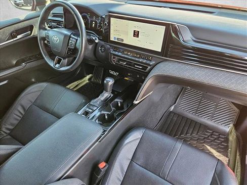 Used 2025 Toyota Camry XLE w/ Premium Package FWD image 26