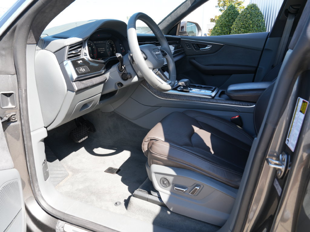 Used 2019 Audi Q8 Prestige AWD/4WD image 21