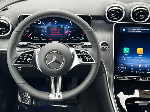 New 2026 Mercedes-Benz GLC 300 4MATIC image 14