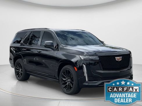 Used 2024 Cadillac Escalade Sport w/ Touring Package image 8