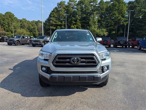 Used 2023 Toyota Tacoma SR5 image 2