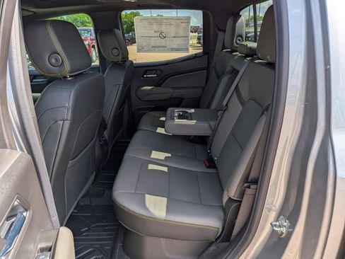 New 2026 Chevrolet Colorado ZR2 w/ Technology Package image 16