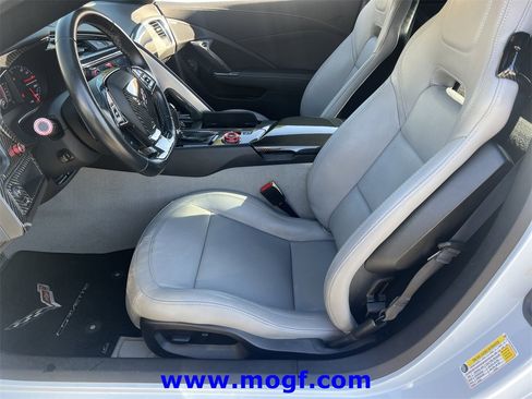 Used 2019 Chevrolet Corvette Stingray Coupe w/ Battery Protection Package image 19