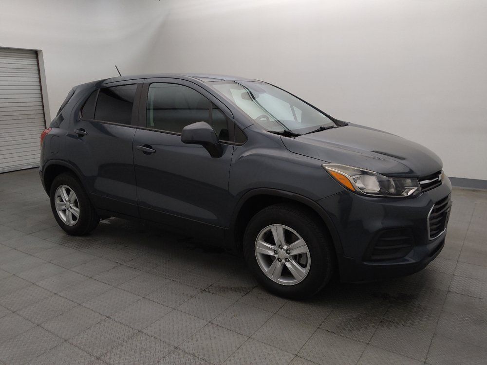 Used 2021 Chevrolet Trax LS w/ Tint and Cruise Package AWD/4WD image 11