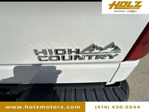 Certified 2023 Chevrolet Silverado 1500 High Country w/ Technology Package image 33