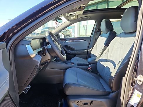 New 2026 Volkswagen Tiguan SE R-Line image 10