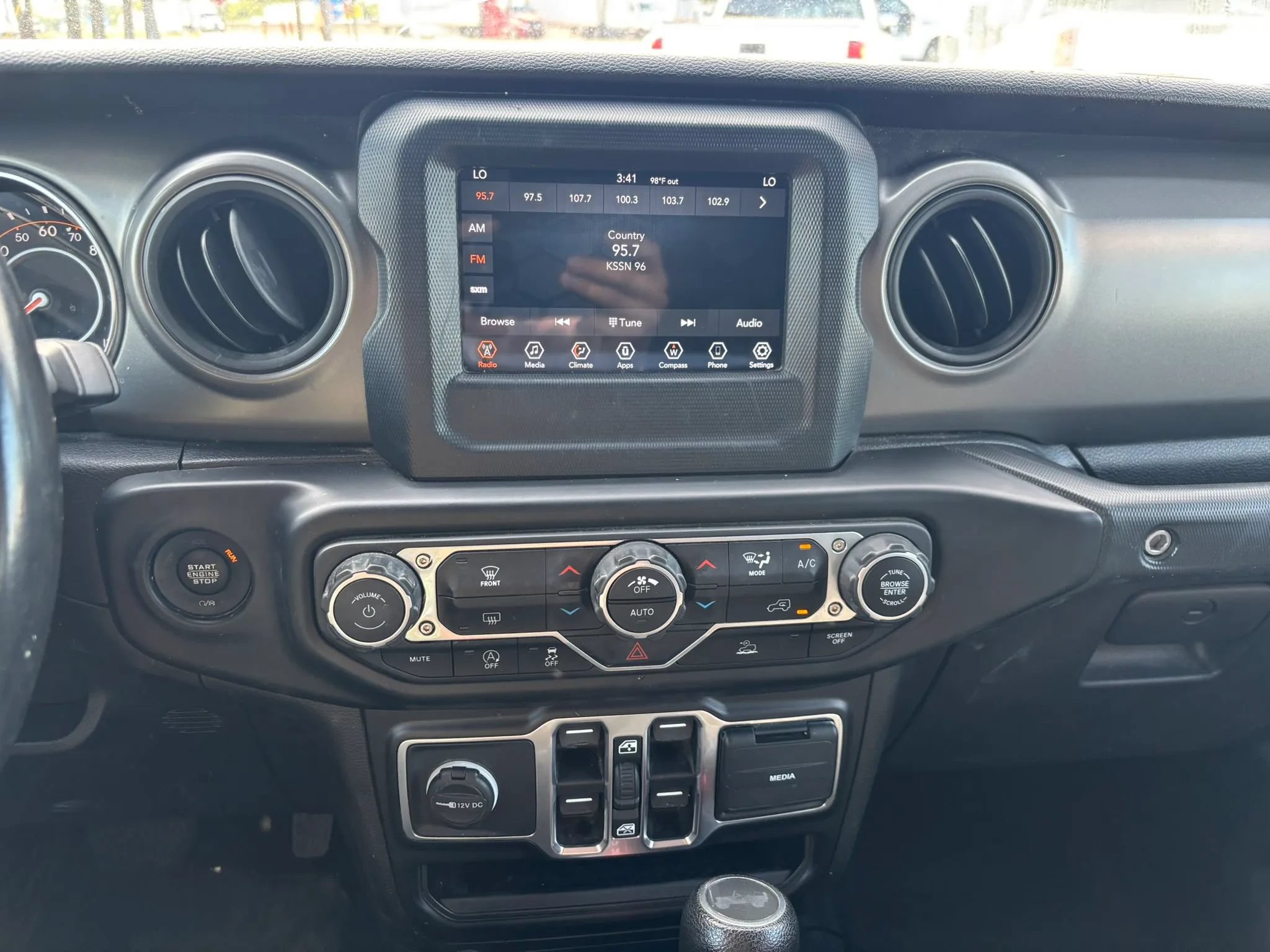 Used 2021 Jeep Wrangler Unlimited Sport AWD/4WD image 23