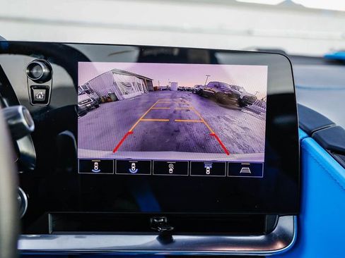 Used 2022 Chevrolet Corvette Stingray w/ Z51 Performance Package image 23