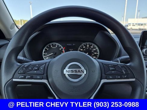 Used 2021 Nissan Sentra S FWD image 17