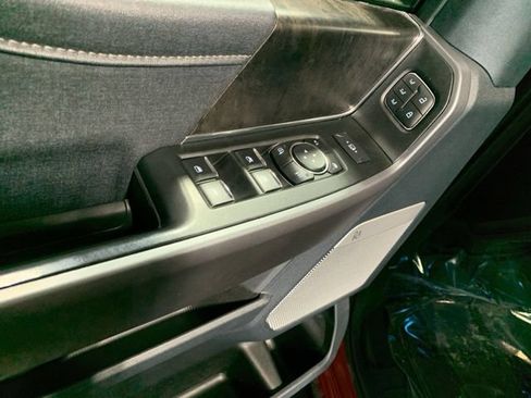 Used 2025 Ford F250 Lariat w/ Tremor Off-Road Package AWD/4WD image 26