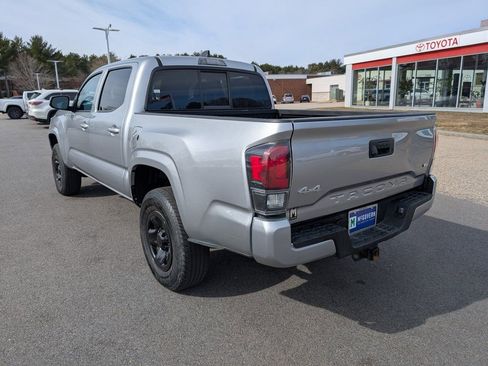 Used 2023 Toyota Tacoma SR AWD/4WD image 3