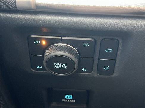 New 2025 Ford Expedition Platinum w/ Stealth Performance Package image 15