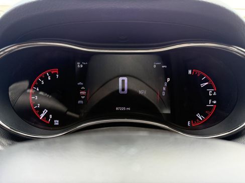 Used 2019 Dodge Durango GT RWD image 17