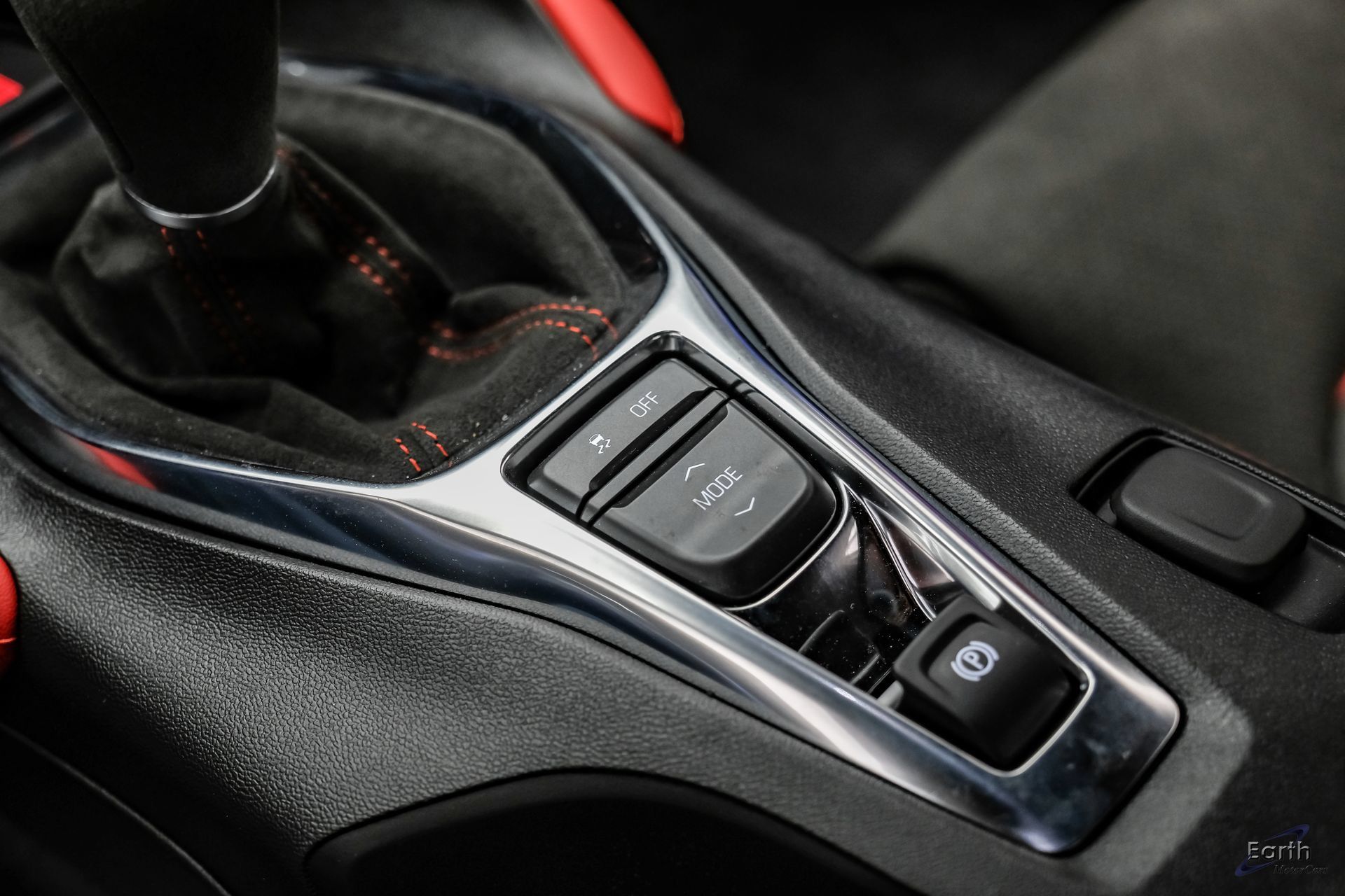 Used 2024 Chevrolet Camaro ZL1 RWD image 69