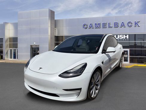 Used 2018 Tesla Model 3 Long Range AWD/4WD image 14