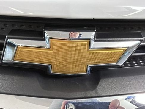 Used 2023 Chevrolet TrailBlazer LT FWD image 8