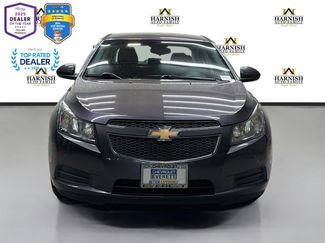 Used 2011 Chevrolet Cruze LT FWD video 2
