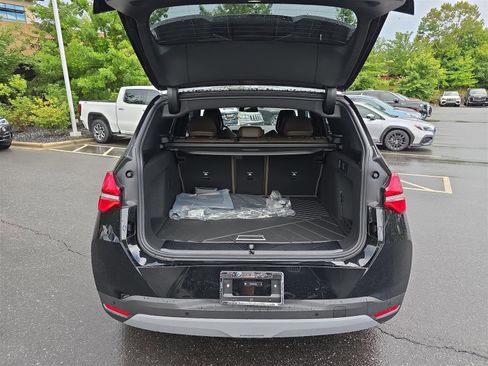 Used 2025 BMW X3 xDrive30i w/ Premium Package image 5