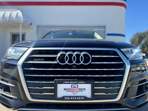 Used 2018 Audi Q7 3.0T Prestige w/ Prestige Package image 12