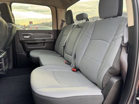 Used 2019 RAM 2500 Big Horn image 12