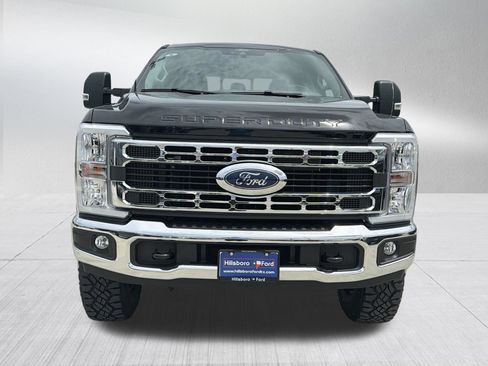 New 2026 Ford F250 XLT w/ Tremor Off-Road Package AWD/4WD image 2