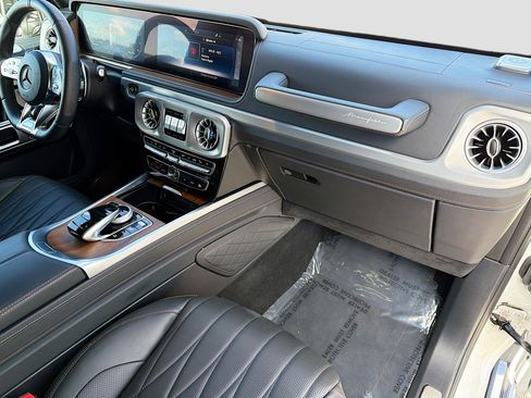 Used 2024 Mercedes-Benz G 63 AMG 4MATIC image 13
