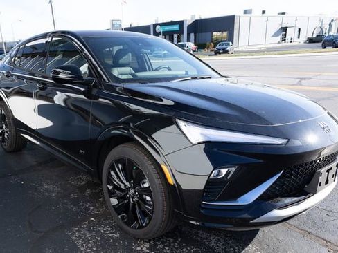 New 2026 Buick Envista Sport Touring image 6