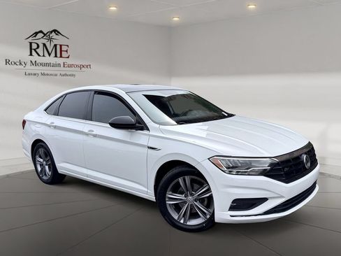 Used 2020 Volkswagen Jetta R-Line FWD image 1