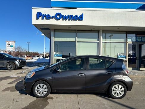 Used 2012 Toyota Prius C Three image 8