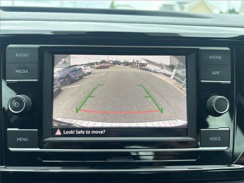 Certified 2023 Volkswagen Taos S AWD/4WD image 15