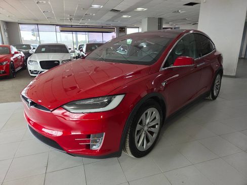 Used 2016 Tesla Model X 90D AWD/4WD image 3