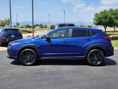 Used 2024 Subaru Crosstrek 2.0i AWD/4WD image 2