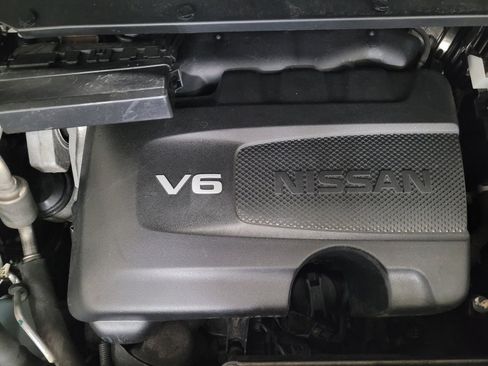 Used 2018 Nissan Pathfinder SV w/ SV Tech Package AWD/4WD image 30