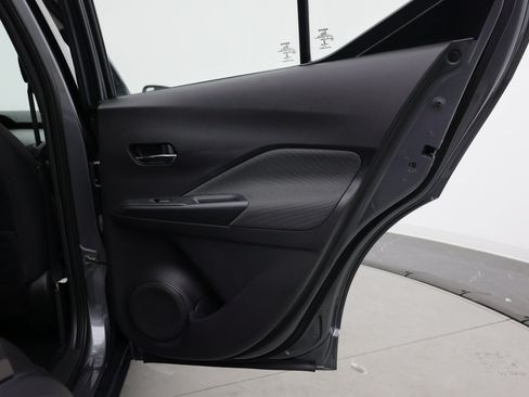 Used 2020 Nissan Kicks SV FWD image 29