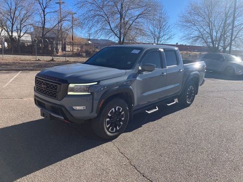 Used 2023 Nissan Frontier PRO-4X w/ Pro Convenience Package image 3