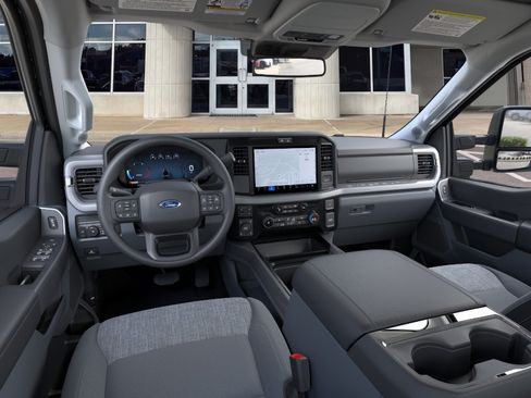 New 2026 Ford F250 XLT w/ XLT Premium Package AWD/4WD image 31