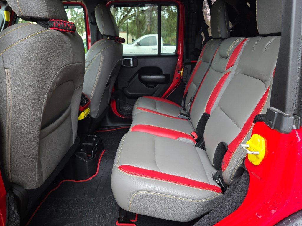 Used 2019 Jeep Wrangler Unlimited Sport S AWD/4WD image 9