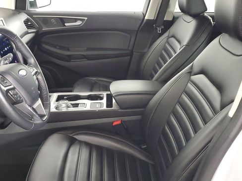 Used 2024 Ford Edge SEL image 25