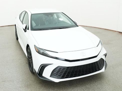 New 2026 Toyota Camry SE image 17