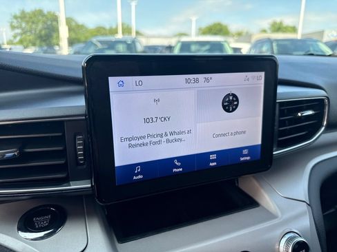 Used 2023 Ford Explorer XLT w/ Equipment Group 202A AWD/4WD image 36