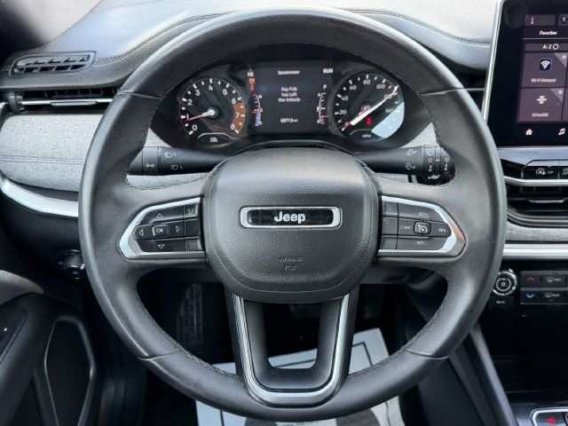 Used 2024 Jeep Compass Latitude AWD/4WD image 12