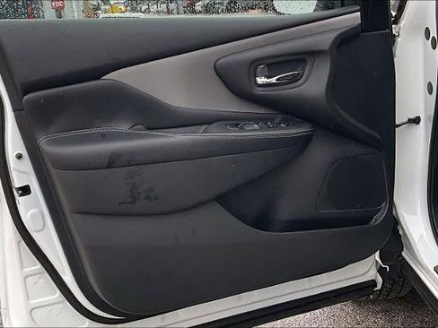 Used 2024 Nissan Murano SV w/ SV Midnight Edition Package image 21