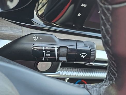 Used 2023 Kia K5 EX image 24