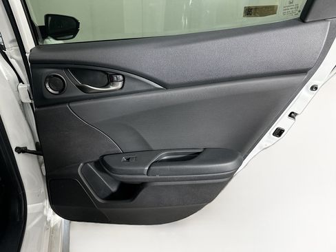 Used 2020 Honda Civic Sport image 27