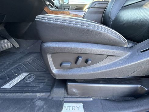 Certified 2019 Chevrolet Silverado 3500 High Country w/ Duramax Plus Package image 14