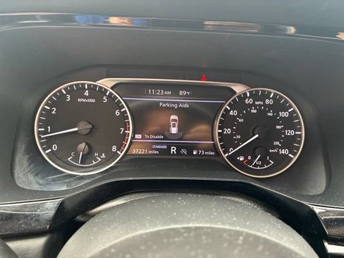 Used 2025 Nissan Pathfinder SV FWD image 26