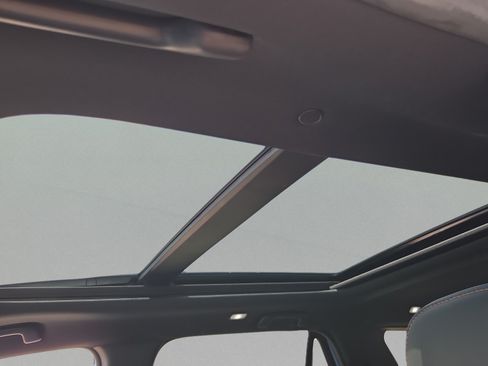 Certified 2025 Honda Pilot TrailSport image 10